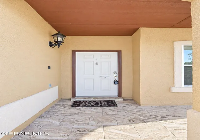Photo 3 of Sale Pending at 6920 Cactus Thrush Dr, El Paso, TX 79911 | MLS# 950787 | Listing updated on 2026-09-13