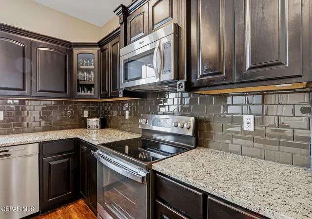 Photo 4 of Single family home for sale at 7345 Skyrocket Dr, El Paso, TX 79911 | MLS# 950782 | Listing updated on 2026-09-08