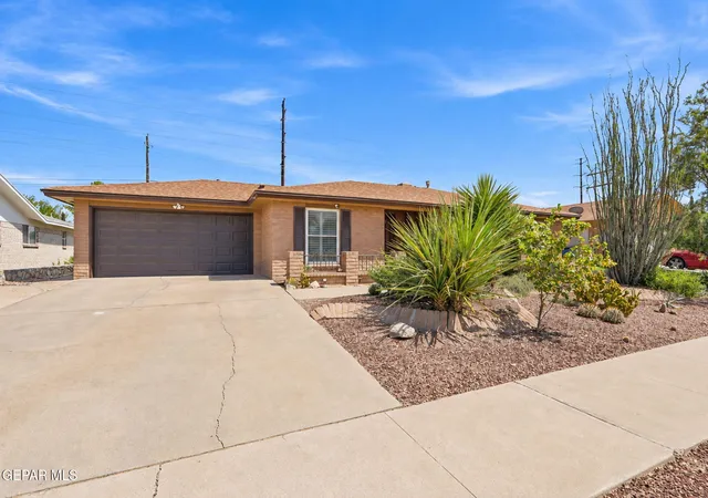 Photo 2 of Sale Pending at 3128 Mc Lean St, El Paso, TX 79936 | MLS# 950944 | Listing updated on 2026-09-13