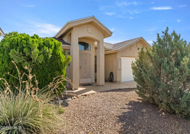 Photo 3 of Single family home for sale at 12545 Paseo Lindo Dr, El Paso, TX 79928 | MLS# 950824 | Listing updated on 2026-09-14