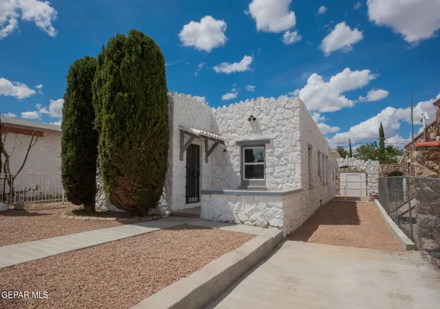 Single family home for sale at 3411 Memphis Ave, El Paso, TX 79930 | MLS# 950799