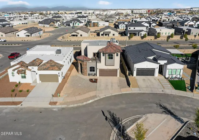 Photo 2 of Single family home for sale at 927 Dewsbury Way, El Paso, TX 79928 | MLS# 950805 | Listing updated on 2026-09-19