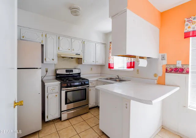 Photo 3 of Sale Pending at 10137 Milan St, El Paso, TX 79924 | MLS# 950999 | Listing updated on 2026-09-16