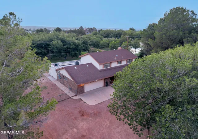 Photo 1 of Single family home for sale at 11942 Rancho Miraval Way, El Paso, TX 79927 | MLS# 950810 | Listing updated on 2026-10-06