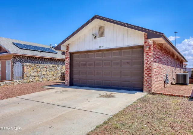 Photo 2 of Single family home for sale at 3312 Mike Godwin Dr, El Paso, TX 79936 | MLS# 950912 | Listing updated on 2026-09-24