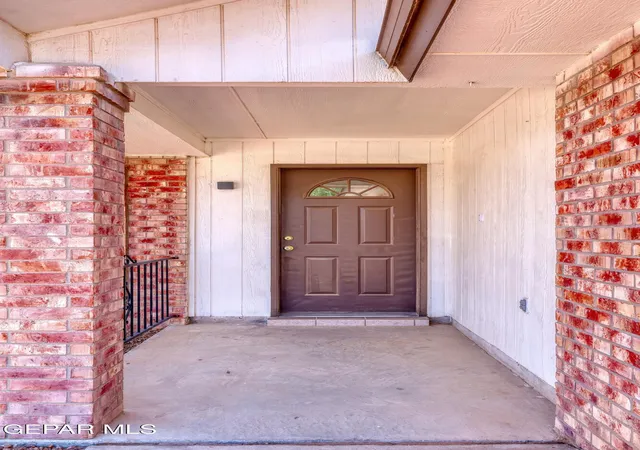 Photo 3 of Single family home for sale at 3312 Mike Godwin Dr, El Paso, TX 79936 | MLS# 950912 | Listing updated on 2026-09-24