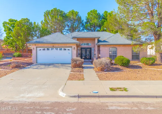 Photo 1 of Single family home for sale at 11804 Pueblo Lindo Ct, El Paso, TX 79936 | MLS# 950885 | Listing updated on 2026-09-13