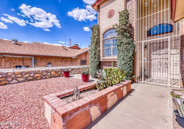 Photo 4 of Single family home for sale at 12005 Van Gogh Dr, El Paso, TX 79936 | MLS# 950866 | Listing updated on 2026-09-20