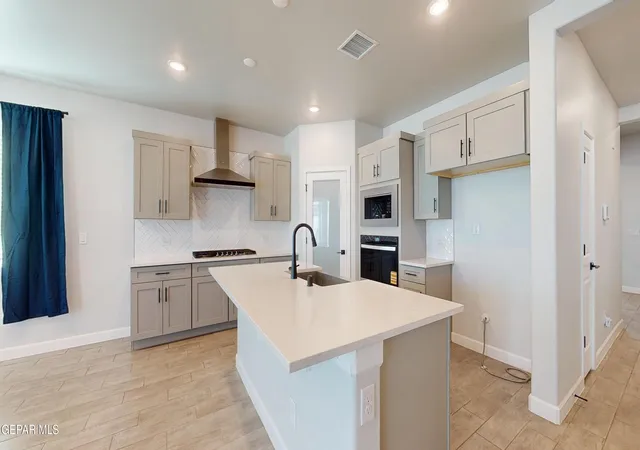 Photo 2 of Single family home for sale at 106 Loma Parda Trl, Santa Teresa, NM 88008 | MLS# 951051 | Listing updated on 2026-10-09
