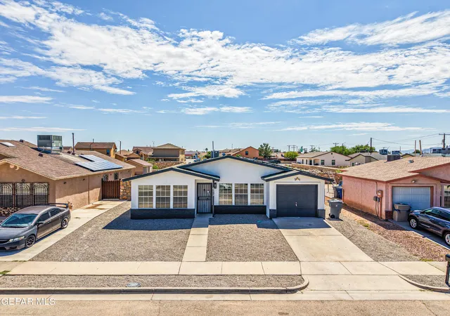 Photo 2 of Sale Pending at 6212 Antelope Ct, El Paso, TX 79924 | MLS# 951073 | Listing updated on 2026-09-17