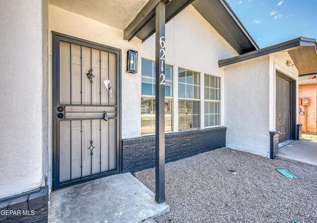 Photo 3 of Sale Pending at 6212 Antelope Ct, El Paso, TX 79924 | MLS# 951073 | Listing updated on 2026-09-17