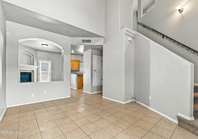 Photo 3 of Townhouse for sale at 528 Green Village Ct #B, El Paso, TX 79912 | MLS# 950903 | Listing updated on 2026-09-20