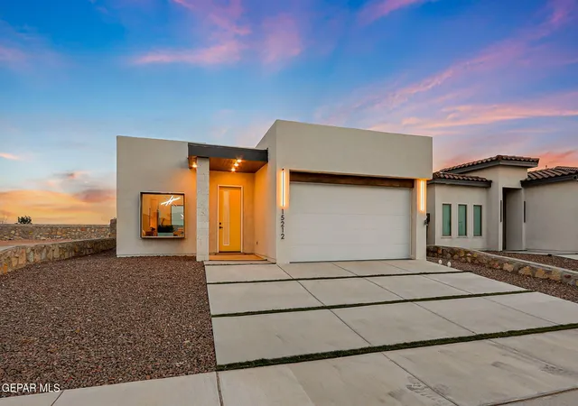 Photo 3 of Single family home for sale at 15212 Gauge Ct, El Paso, TX 79938 | MLS# 950927 | Listing updated on 2026-09-12