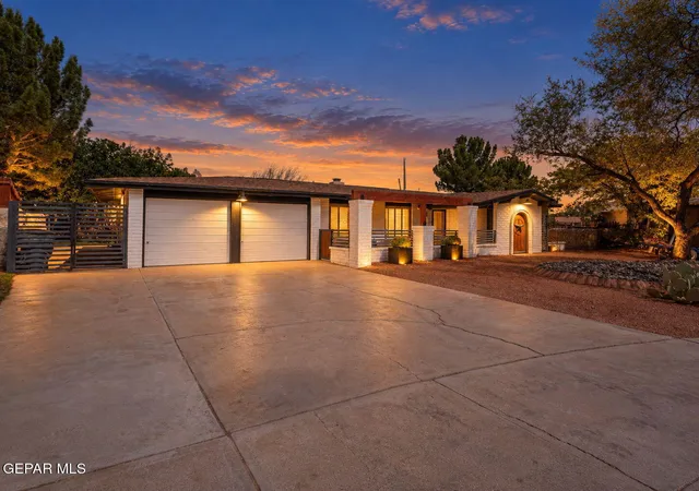 Photo 1 of Sale Pending at 724 Quinta Luz Cir, El Paso, TX 79922 | MLS# 951062 | Listing updated on 2026-09-20