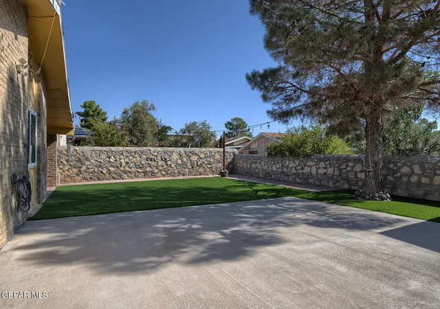 Photo 4 of Single family home for sale at 1550 Whistler Ln, El Paso, TX 79936 | MLS# 950902 | Listing updated on 2026-09-10