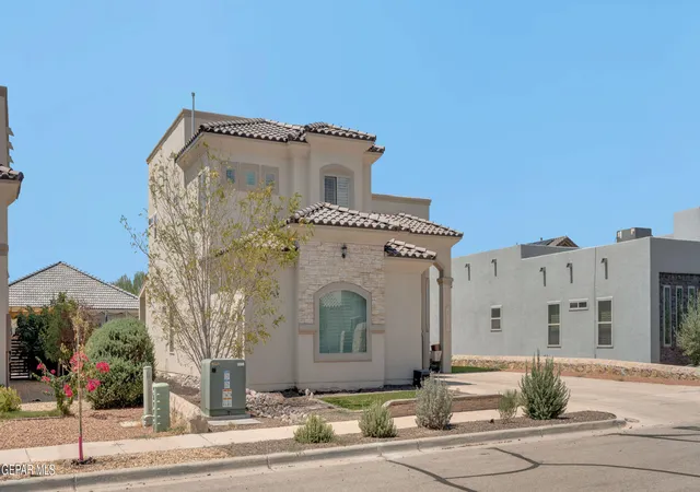 Photo 2 of Single family home for sale at 953 Boscobel St, El Paso, TX 79928 | MLS# 950954 | Listing updated on 2026-09-20
