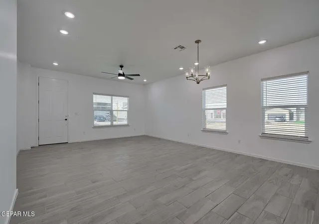 Photo 3 of Single family home for sale at 13829 Paseo De Loma Ct, Horizon City, TX 79928 | MLS# 950929 | Listing updated on 2026-09-18
