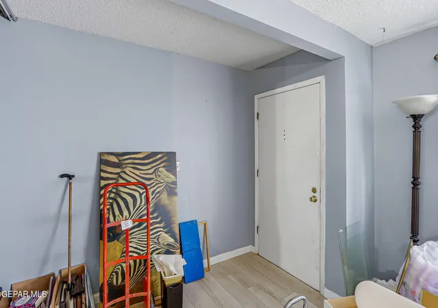Photo 3 of House for sale at 10648 Cardigan Dr, El Paso, TX 79935 | MLS# 951032 | Listing updated on 2026-09-12