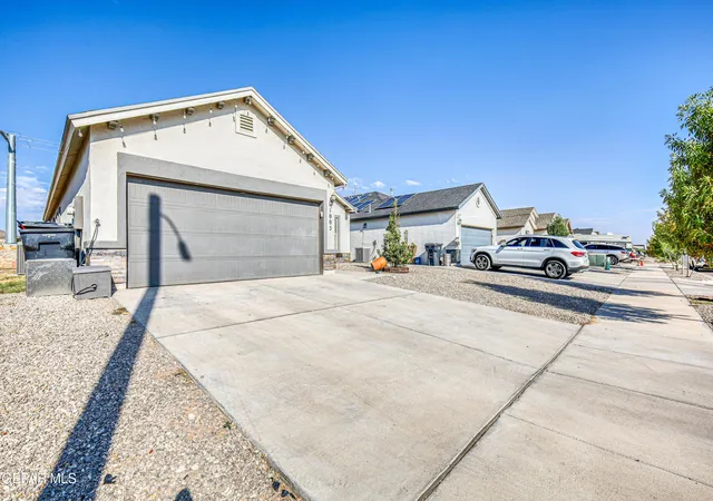 Single family home for sale at 1005 Indigo Sky St, Horizon City, TX 79928 | MLS# 950980 | Listing updated on 2026-09-11