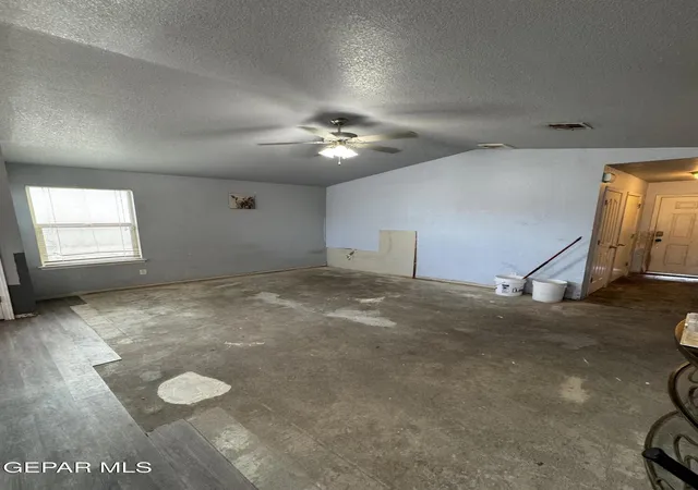 Photo 4 of Sale Pending at 14245 Desierto Bueno Ave, Horizon City, TX 79928 | MLS# 951036 | Listing updated on 2026-09-16
