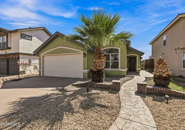 Photo 3 of Single family home for sale at 3624 La Cuesta Dr, El Paso, TX 79936 | MLS# 950986 | Listing updated on 2026-09-11