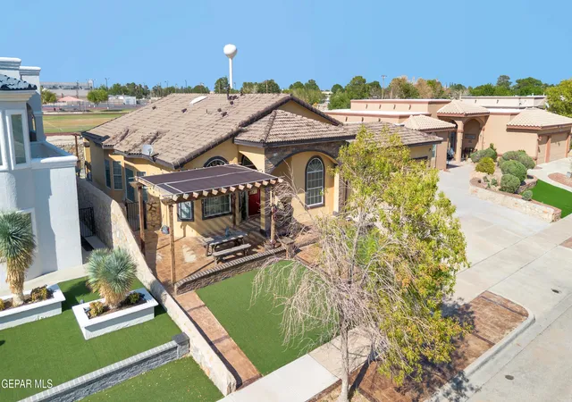 Photo 2 of Single family home for sale at 13583 Emerald Coast Ln, Horizon City, TX 79928 | MLS# 951039 | Listing updated on 2026-10-04