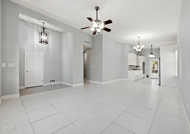 Photo 4 of Single family home for sale at 12568 Gilded Sun Dr, El Paso, TX 79938 | MLS# 951018 | Listing updated on 2026-09-20