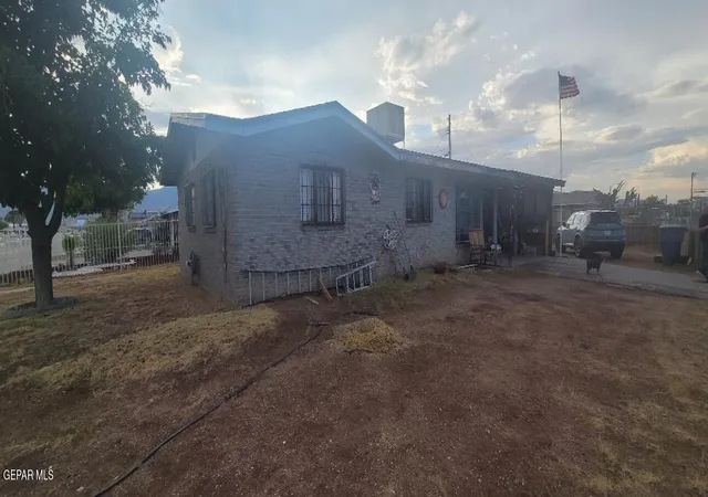 Photo 1 of Sale Pending at 9211 Raleigh Dr, El Paso, TX 79924 | MLS# 951027 | Listing updated on 2026-09-12
