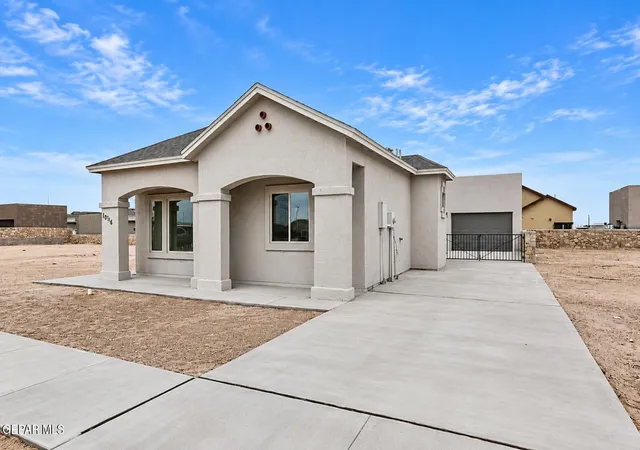 Photo 1 of Single family home for sale at 14309 Tobe Davis Dr, El Paso, TX 79928 | MLS# 951069 | Listing updated on 2026-09-12