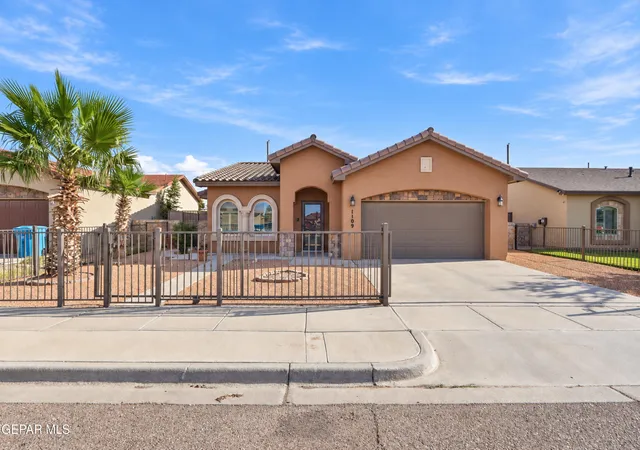 Photo 3 of Single family home for sale at 1109 Chris Forbes Cir, Socorro, TX 79927 | MLS# 951037 | Listing updated on 2026-10-24