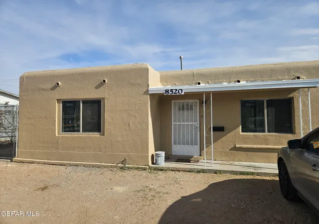 Photo 1 of Sale Pending at 8520 Diana Dr, El Paso, TX 79904 | MLS# 951063 | Listing updated on 2026-09-24