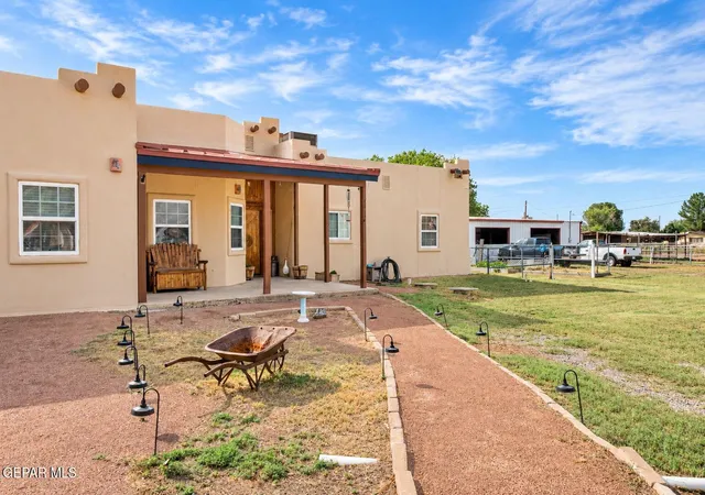 Photo 1 of Single family home for sale at 6457 Yerba Verde Dr, El Paso, TX 79932 | MLS# 951118 | Listing updated on 2026-10-28
