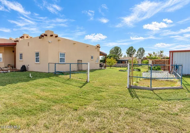 Photo 2 of Single family home for sale at 6457 Yerba Verde Dr, El Paso, TX 79932 | MLS# 951118 | Listing updated on 2026-10-28