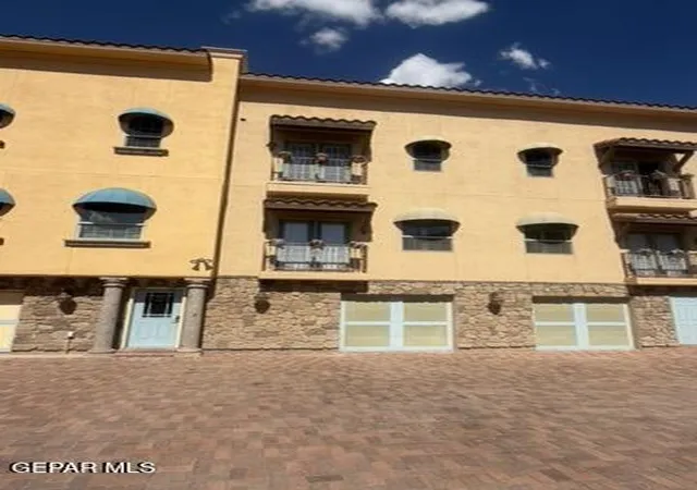 Photo 3 of Condo for sale at 6350 Escondido Dr #D33, El Paso, TX 79912 | MLS# 951148 | Listing updated on 2026-09-15
