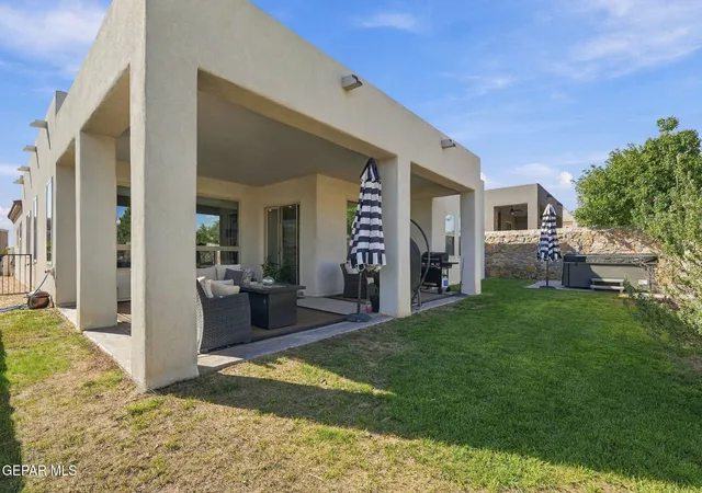 Photo 4 of Single family home for sale at 232 Emerald Day Pl, Horizon City, TX 79928 | MLS# 951663 | Listing updated on 2026-10-04