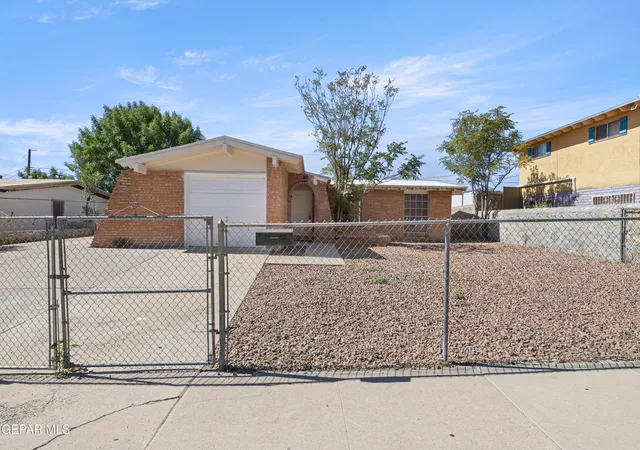 Photo 2 of Sale Pending at 10512 Album Ave, El Paso, TX 79935 | MLS# 951164 | Listing updated on 2026-09-16