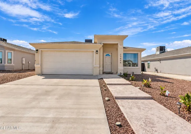 Photo 3 of Single family home for sale at 13644 Lago Vista Ave, El Paso, TX 79928 | MLS# 951177 | Listing updated on 2026-10-08