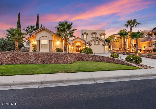 Photo 2 of Single family home for sale at 115 Crested Peak, Santa Teresa, NM 88008 | MLS# 951312 | Listing updated on 2026-09-28