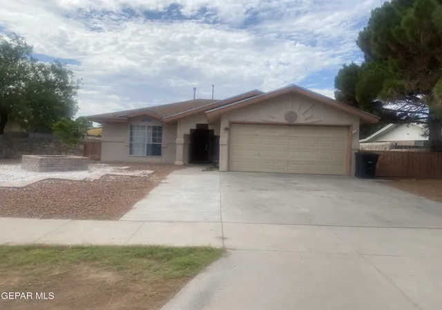 Photo 1 of Single family home for sale at 15312 Mineral Ct, Horizon City, TX 79928 | MLS# 951236 | Listing updated on 2026-10-04