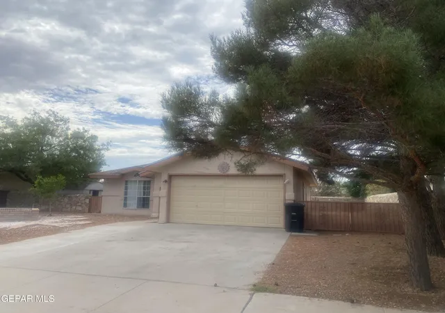 Photo 2 of Single family home for sale at 15312 Mineral Ct, Horizon City, TX 79928 | MLS# 951236 | Listing updated on 2026-10-04