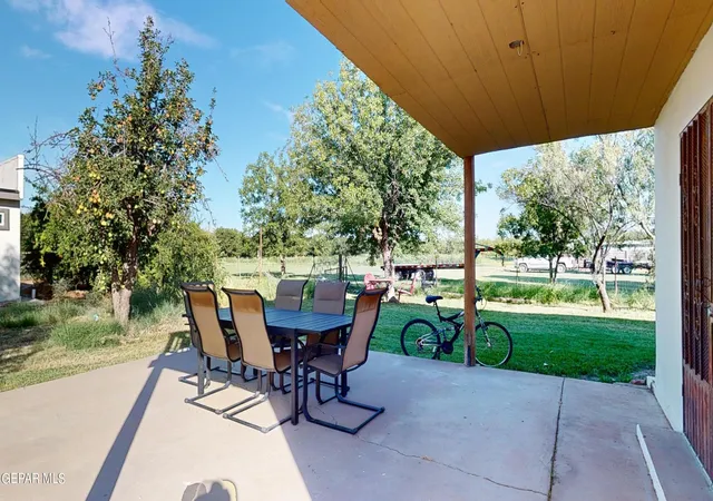 Photo 3 of Single family home for sale at 12421 N Loop Dr, Clint, TX 79836 | MLS# 951271 | Listing updated on 2026-10-04