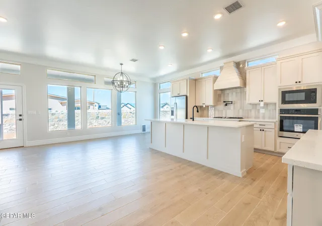 Photo 2 of Single family home for sale at 13465 Emerald Ter Dr, El Paso, TX 79928 | MLS# 952830 | Listing updated on 2026-10-29
