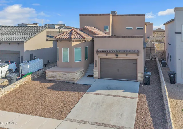 Photo 3 of Single family home for sale at 13648 Glen Vista Ln, Horizon City, TX 79928 | MLS# 951383 | Listing updated on 2026-10-07