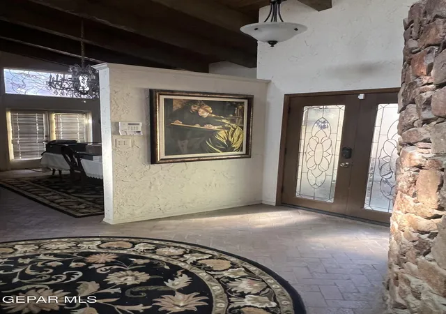 Photo 2 of Sale Pending at 644 Mulberry Ave, El Paso, TX 79932 | MLS# 951472 | Listing updated on 2026-10-06