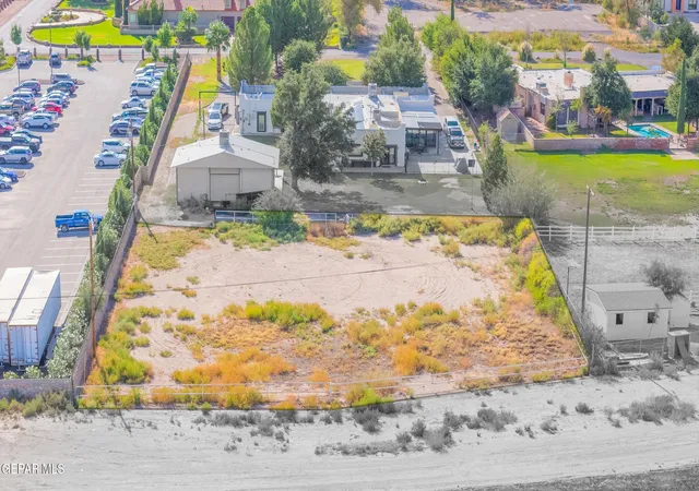 Photo 1 of Land for sale at 5016 Country Clb Pl, El Paso, TX 79922 | MLS# 951325 | Listing updated on 2026-09-17