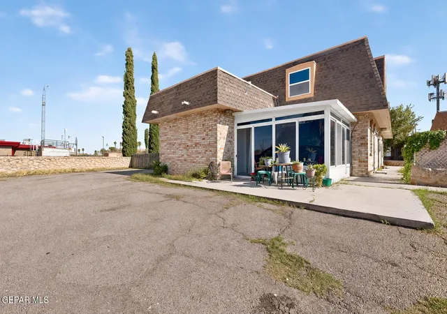 Photo 2 of Multi family home for sale at 10815 Hubbard Ct #D, El Paso, TX 79935 | MLS# 951399 | Listing updated on 2026-10-02