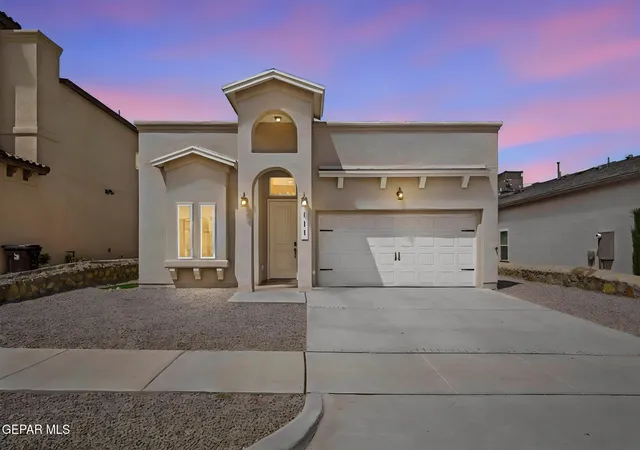 Photo 2 of Single family home for sale at 111 Ruth Trl, Sunland Park, NM 88008 | MLS# 951438 | Listing updated on 2026-09-24