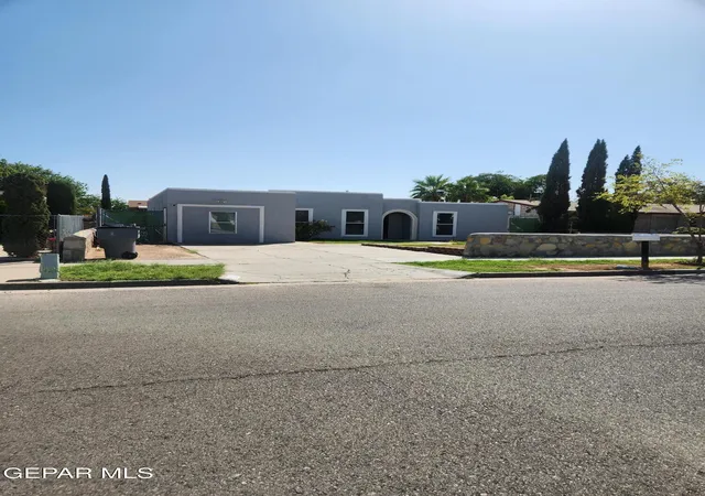 Photo 3 of Single family home for sale at 1722 Robert Wynn St, El Paso, TX 79936 | MLS# 951433 | Listing updated on 2026-10-12