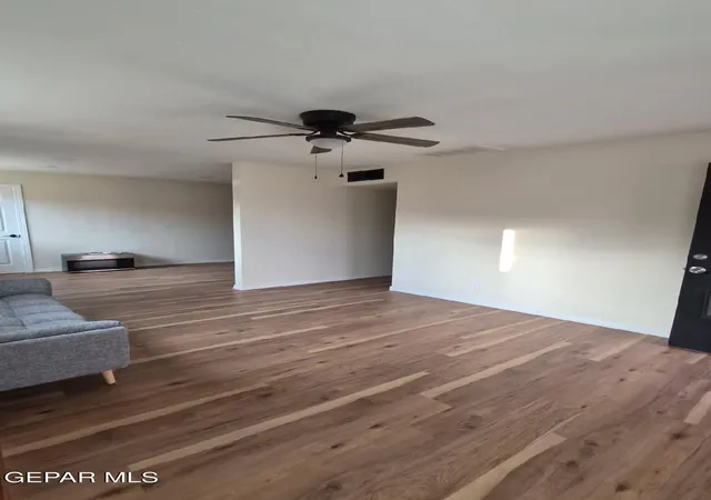 Photo 3 of Single family home for sale at 5137 Debeers Dr, El Paso, TX 79924 | MLS# 951471 | Listing updated on 2026-09-20