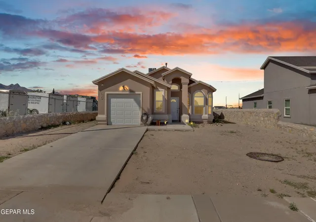 Photo 1 of Single family home for sale at 4725 Apollo Ave, El Paso, TX 79904 | MLS# 951694 | Listing updated on 2026-09-24